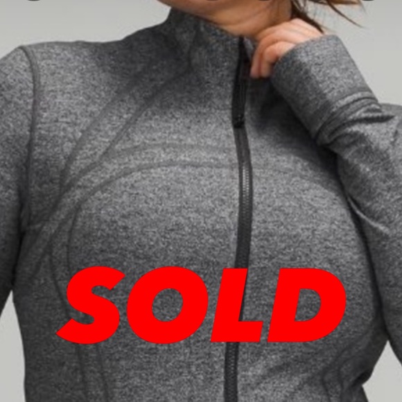 I lost some weight and doesn’t fit me anymore! Must’ve used it 5 or less times. - Picture 1 of 5